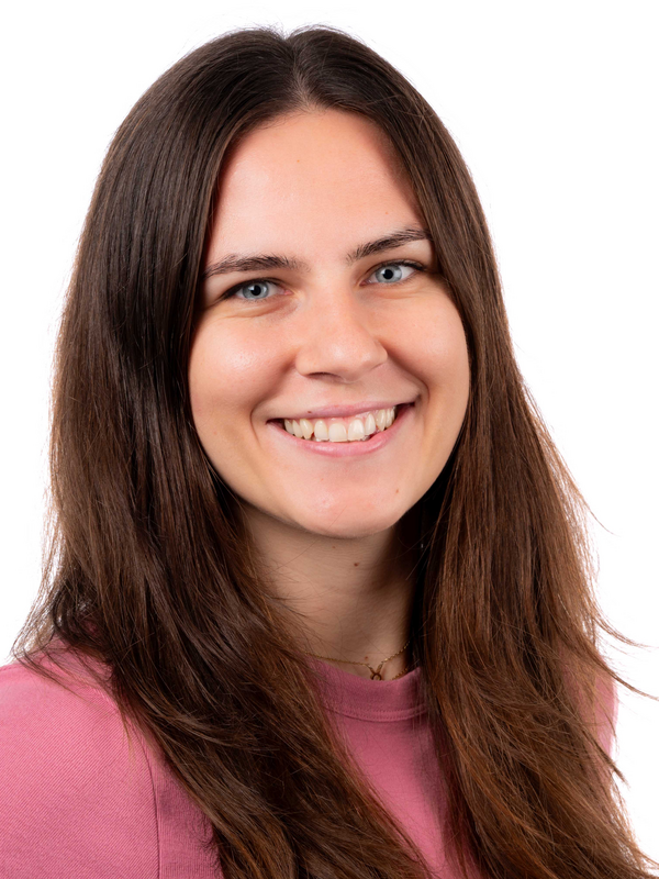 UKM | Mitarbeiterin Logopädie | Carolin Wolter