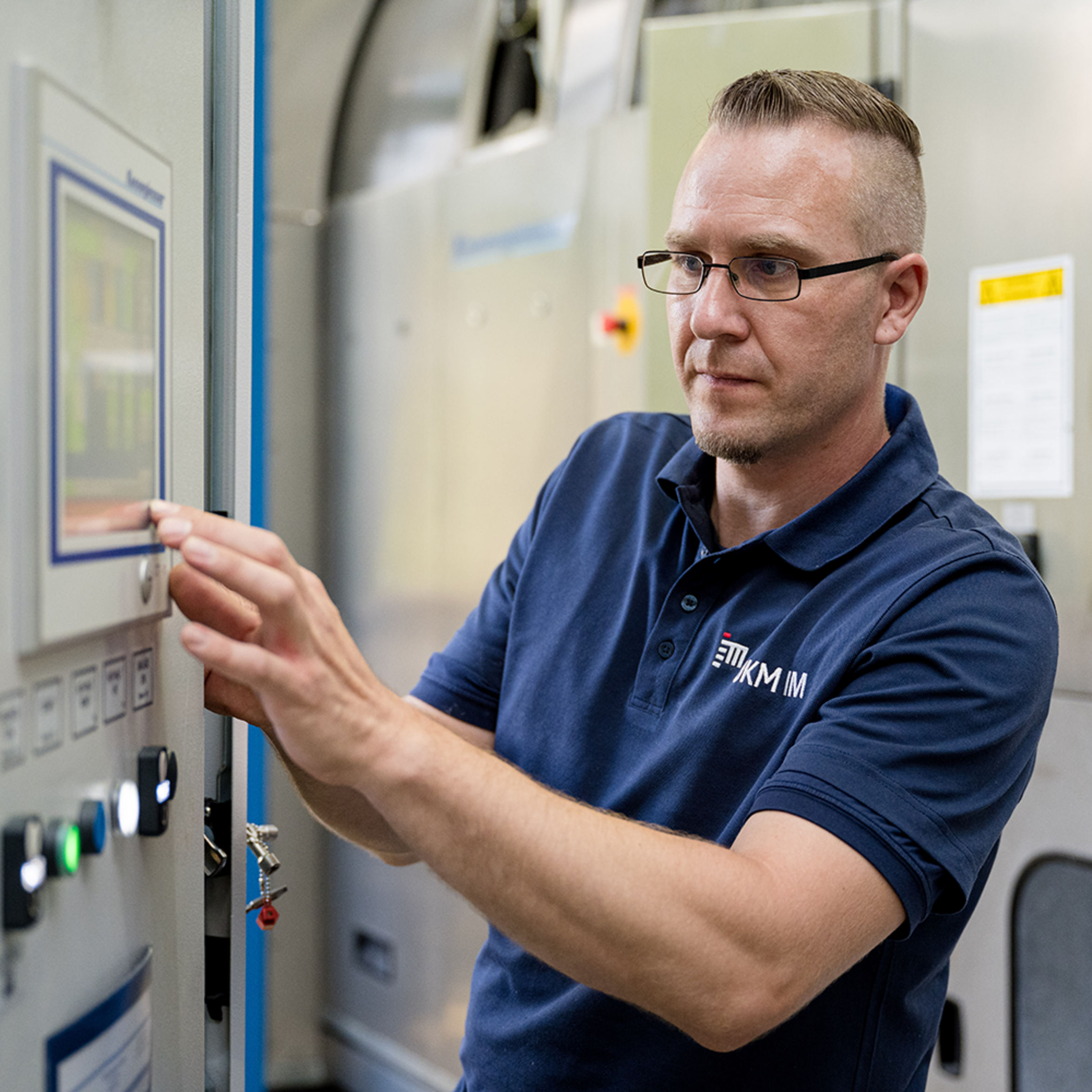 UKM Ausbildung | Mechatroniker*in Schwerpunkt Wäscherei- und Küchensysteme